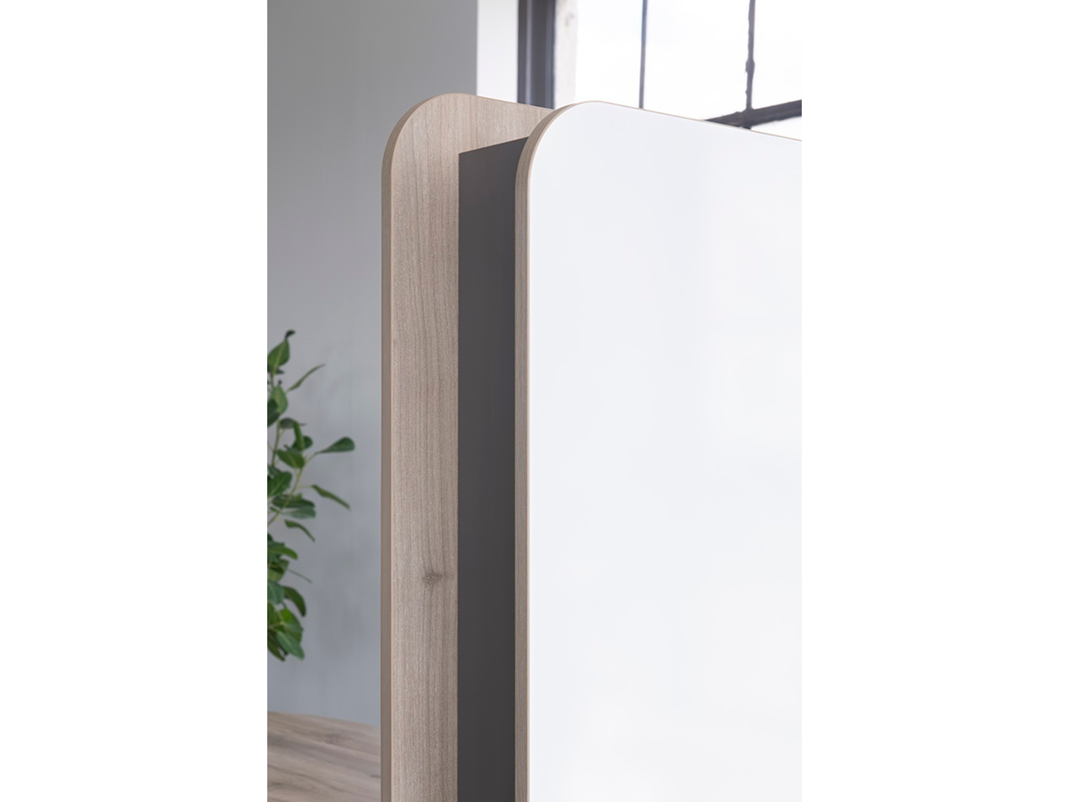 Multimedia - Image 2